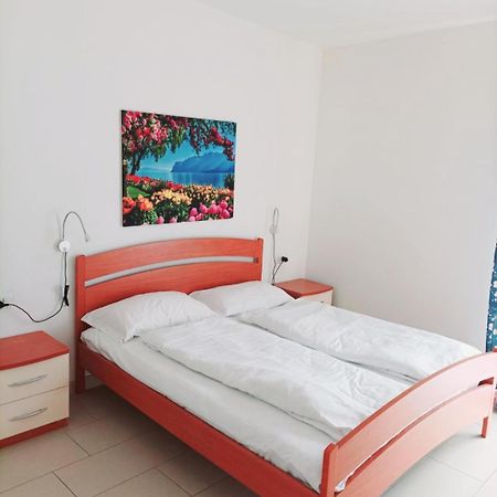 Infinity View Garda Lake Tenno Exterior foto