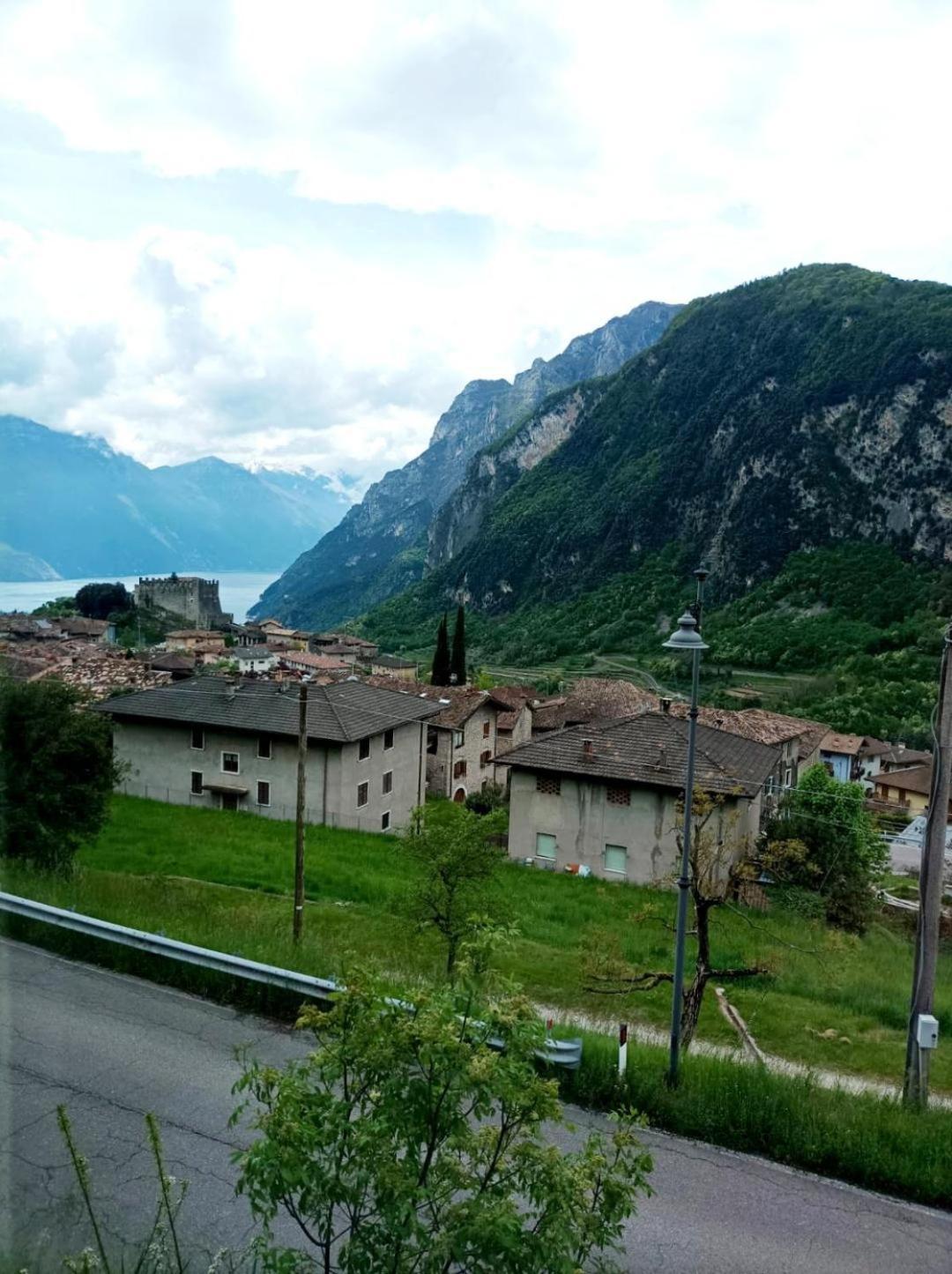 Infinity View Garda Lake Tenno Exterior foto